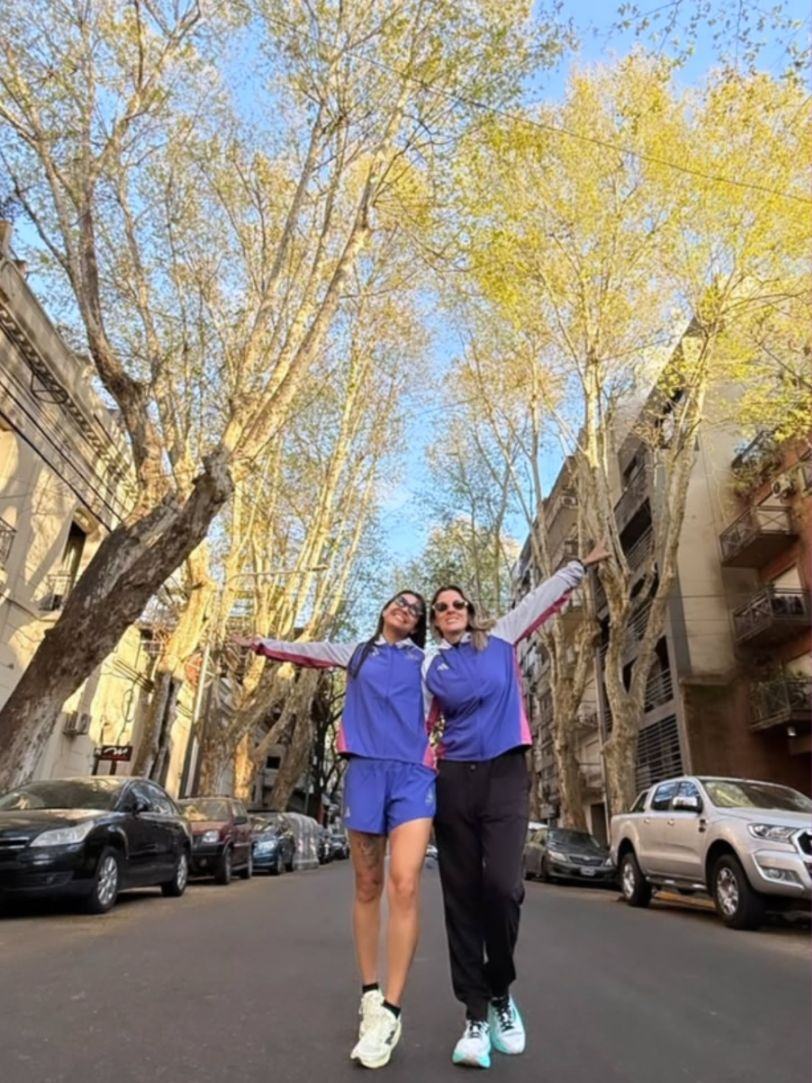 Duas atletas da Street Sport em Buenos Aires